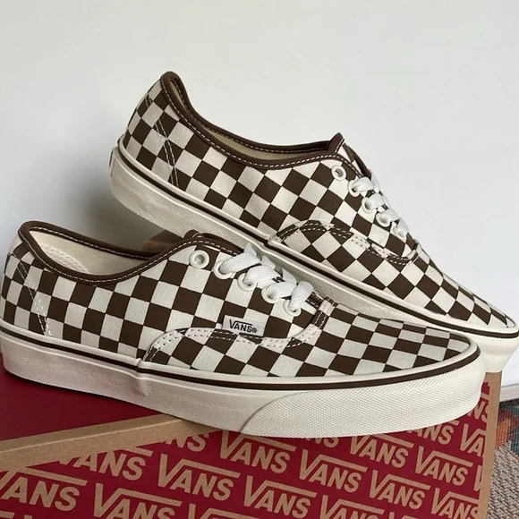 Vans Men’s Authentic Checkerboard Brown
VN000BW5BRO
SNEAKERS - Picture 6 of 16